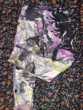 lululemon athletica Leggings in Black, Purple, Green, White